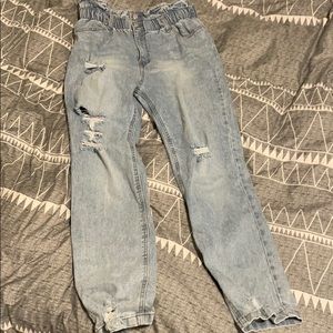 Ruffled high rise jeans